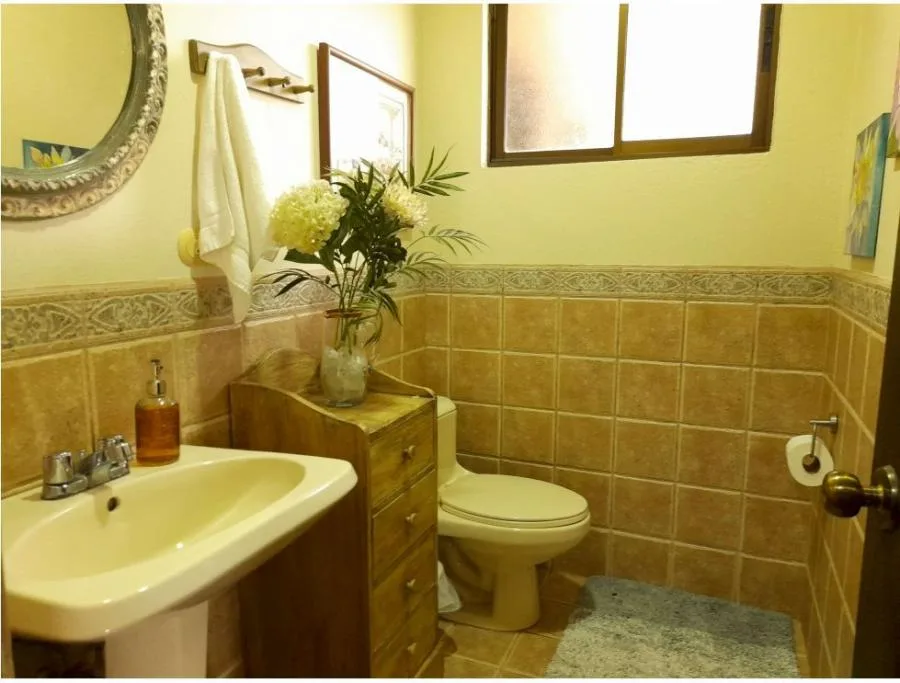 Venta de casa con amplio lote por la Ruta 32, San Jerónimo, Moravia US$250,000 #ER013  - Venta en Moravia — photo 5
