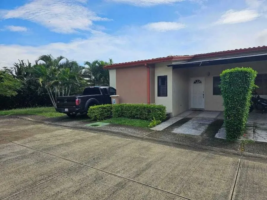 Venta de casa en Complejo Concasa, San Rafael de Alajuela US$ 135,000 #4613 - Venta en San Rafael
