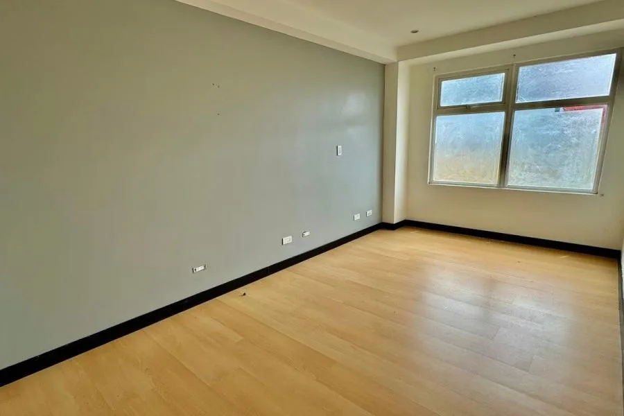 Venta de casa en Torre de Alcalá, Lourdes Montes de Oca $236.213 #SB105 - Venta en San Pedro — photo 2