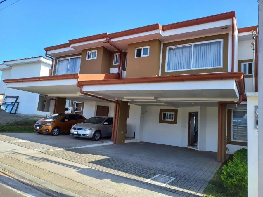 Casa en Venta en Desamparados, Alajuela. MLS 23-2039 - Venta en Desamparados