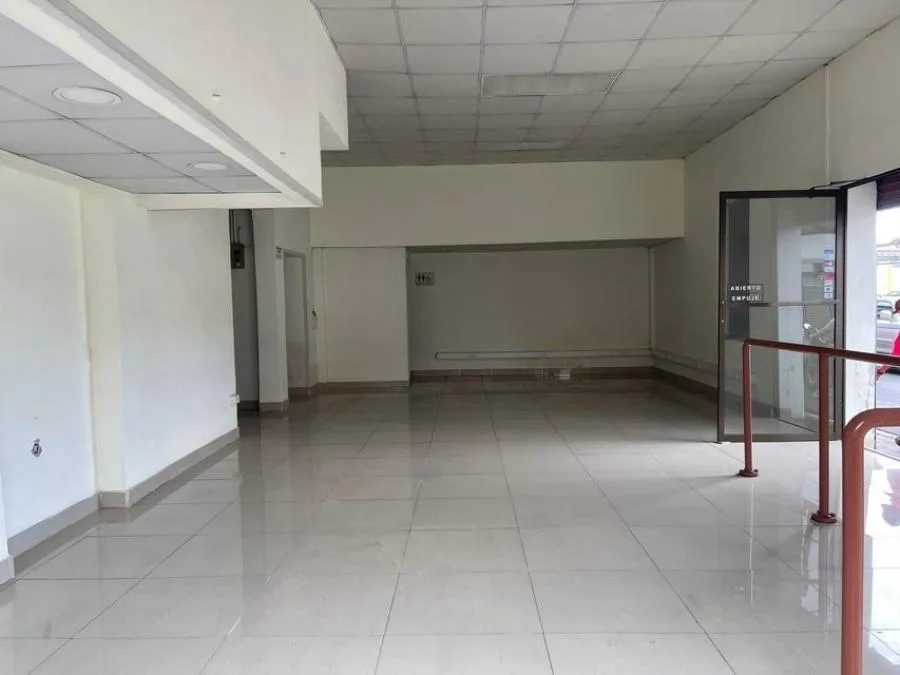 SE ALQUILA MODERNO APARTAMENTO AMUEBLADO EN TORRE SCRET ESCALANTE - Alquiler / Renta en San José