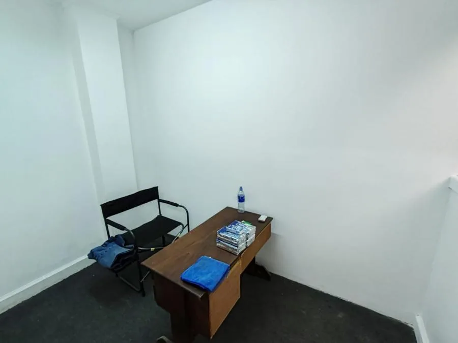 Venta de bodega comercial en Guadalupe - Venta en Goicoechea — photo 3
