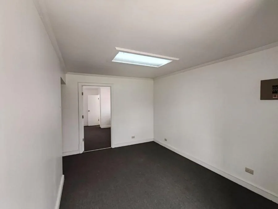 Venta de bodega comercial en Guadalupe - Venta en Goicoechea — photo 5