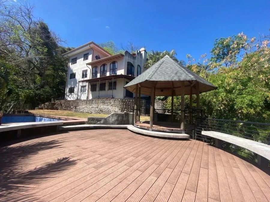 CASA EN VENTA EN SANTA ANA, cod: CTL MLS #23-1511  - Venta en Santa Ana