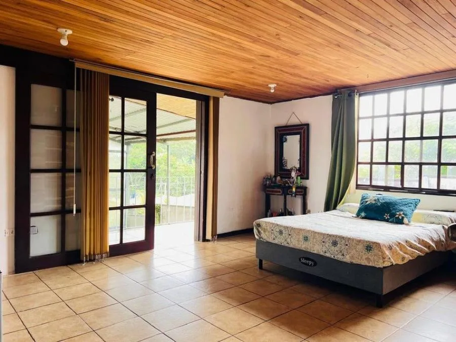 Venta de Amplia Casa en Santo Domingo-Heredia. RAH 26-632 - Venta en Santo Domingo — photo 3