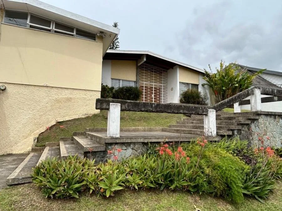 Encantadora casa estilo vintage en San Vicente de Moravia!  RAH 24-403 - Venta en Moravia