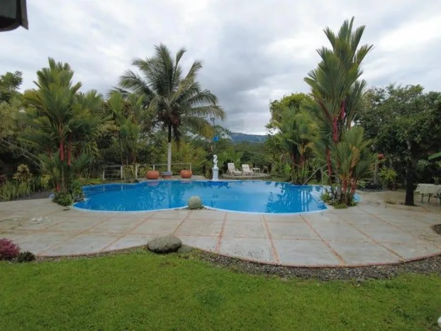 Venta de Hotel en Turrialba de Cartago. RAH 25-1111 - Venta en Turrialba