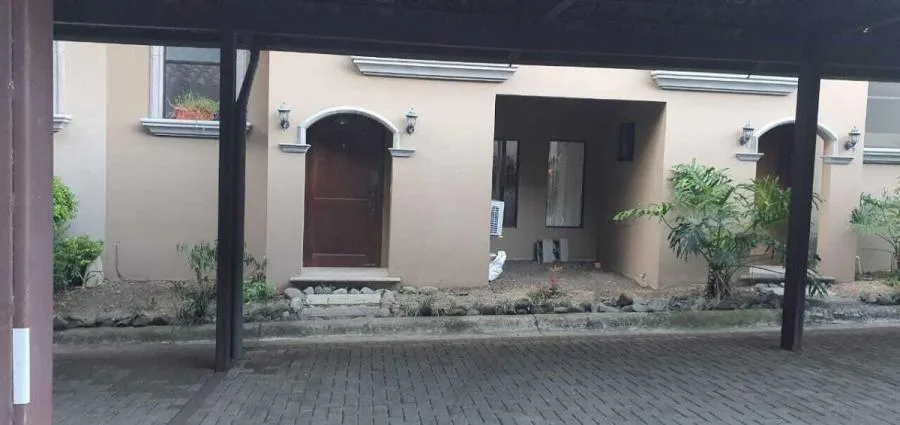 Alquiler de Casa en Mora, San José. RAH 25-433 - Alquiler / Renta en Mora