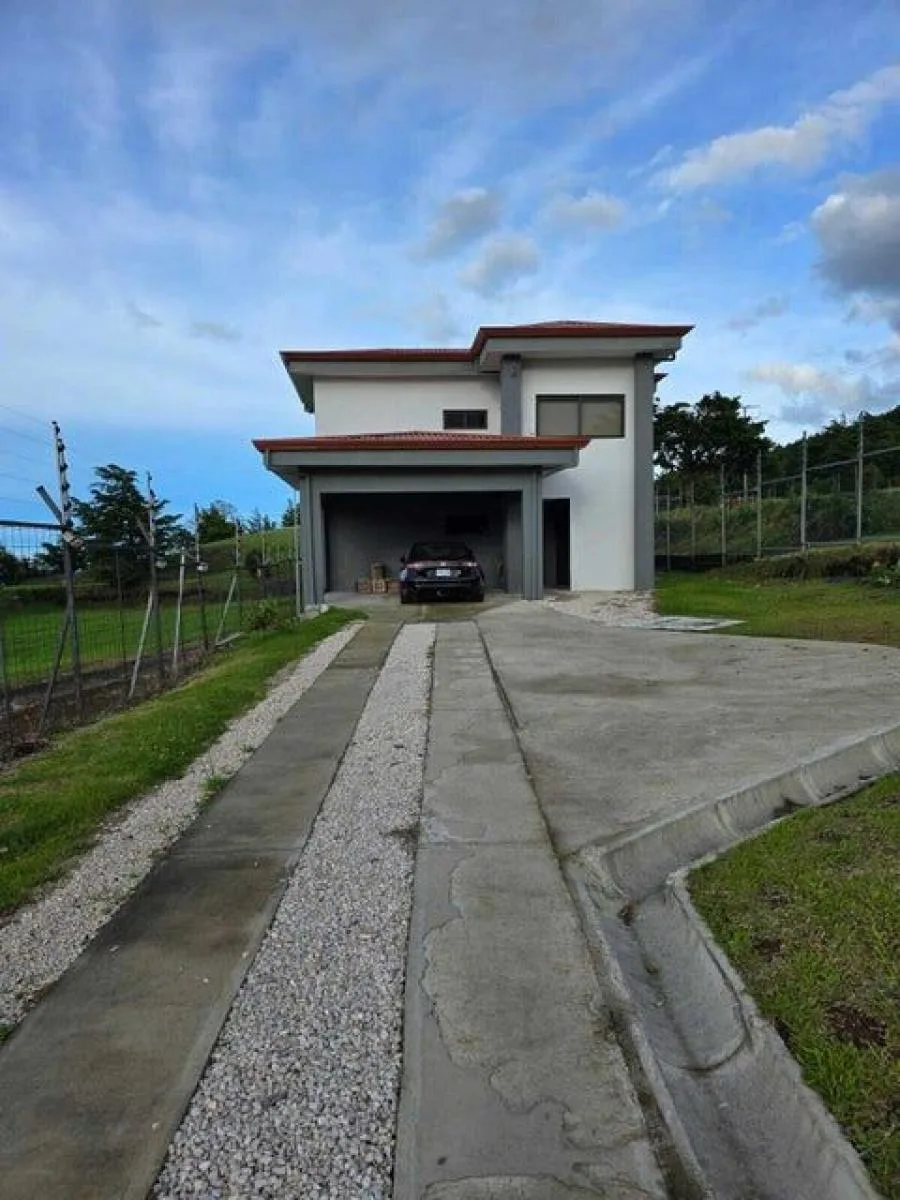 Venta de Casa en San Rafael, Heredia. RAH 25-748 - Venta en San Rafael