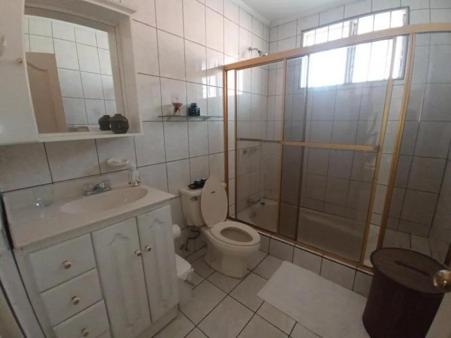 Venta de Casa en Montes de Oca, San José. RAH 25-923 - Venta en Montes de Oca — photo 2