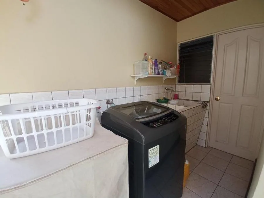 Venta de Casa en Montes de Oca, San José. RAH 25-923 - Venta en Montes de Oca — photo 4