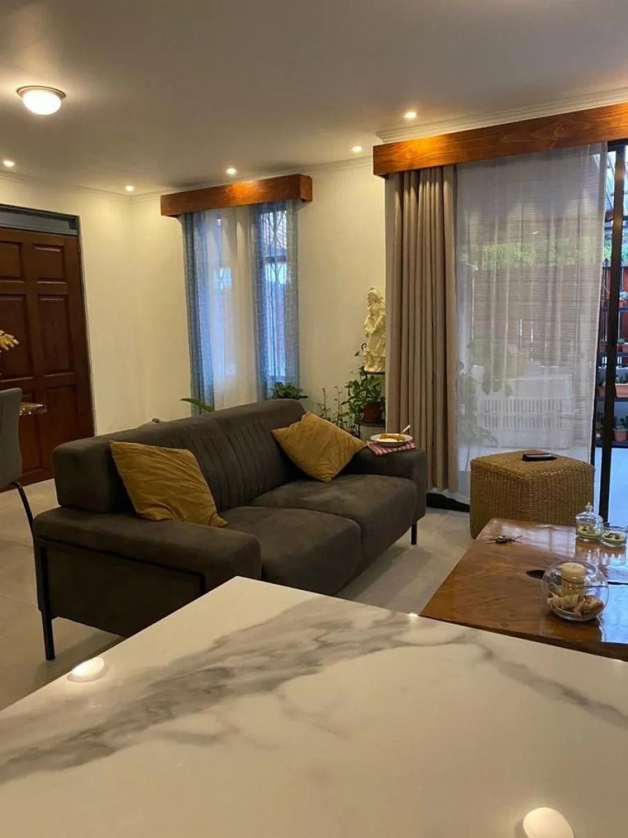 Venta de casa en Residencial Las Rosas, Tibas #LU002 - Venta en Tibás — photo 5