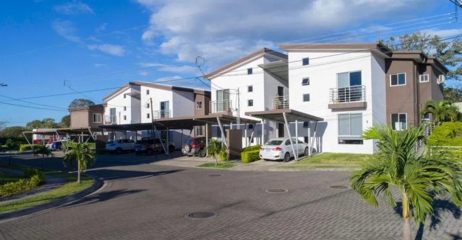 Apartamento en alquiler en Desamparados, Alajuela. RAH 23-406 - Alquiler / Renta en Desamparados
