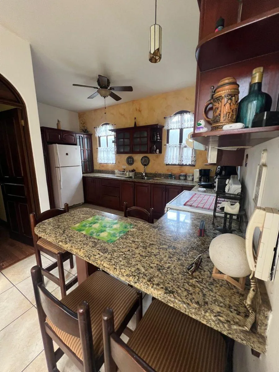 Venta de casa en condominio Terranostra, Santo Tomás de Santo Domingo $295,000 # MA001 - Venta en Santo Domingo — photo 5