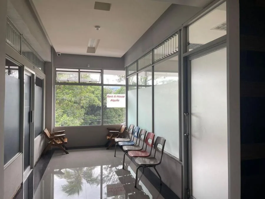 Local Comercial en Alquiler en Santa Ana, San José. RAH 23-121 - Alquiler / Renta en Santa Ana
