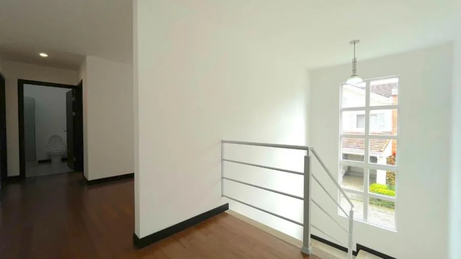 Venta de casa en San Antonio Escazú MGA - Venta en San Antonio — photo 5