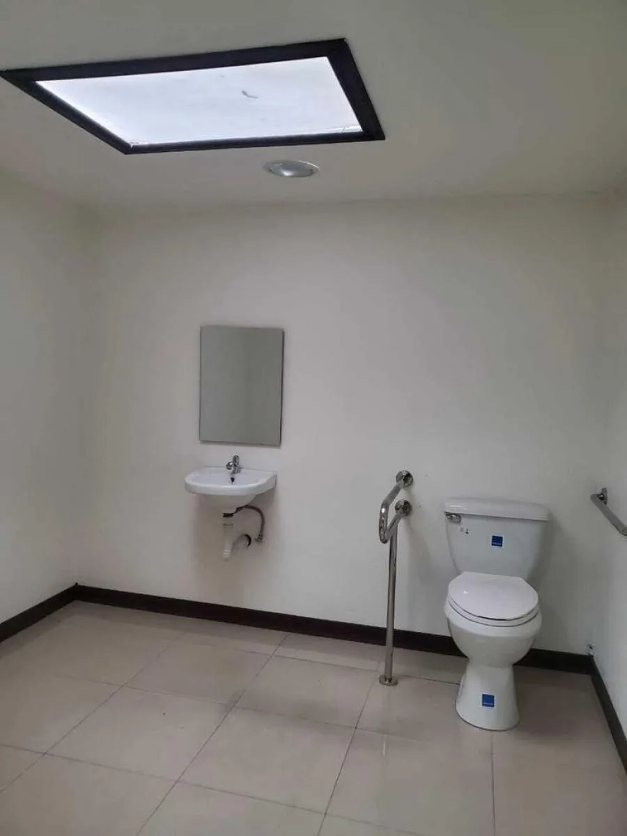 Venta de Edificio Comercial en Guadalupe, Goicoechea. RAH 25-1448 - Venta en Goicoechea — photo 3