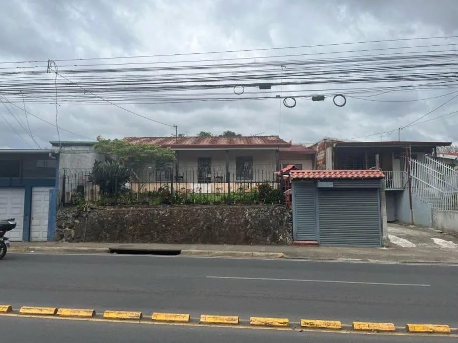Propiedad comercial en San Joaquín de Flores, sobre ruta nacional hacia Alajuela - Venta en San Joaquín