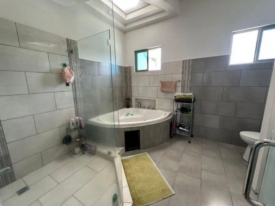 MLS-26-356 VENTA CASA MONTES DE OCA SAN JOSE - Venta en Montes de Oca — photo 2