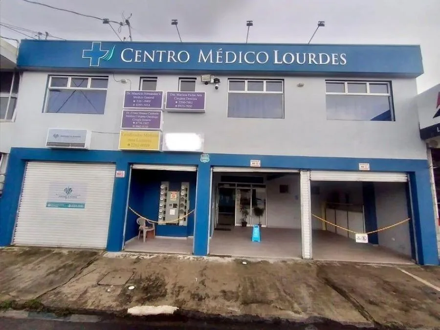 Venta de Edificio Comercial en Heredia-Centro. RAH 23-758 - Venta en Heredia