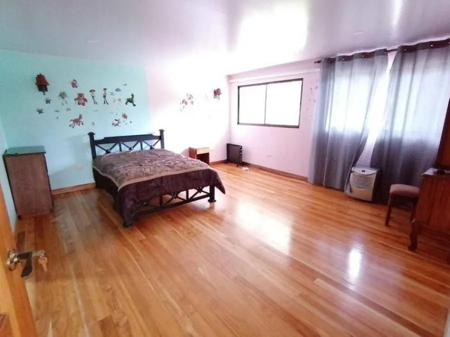 Venta de casa con lote de 6.542m2 en Las Nubes de Coronado RAH 23346 - Venta en Vasquez de Coronado — photo 5