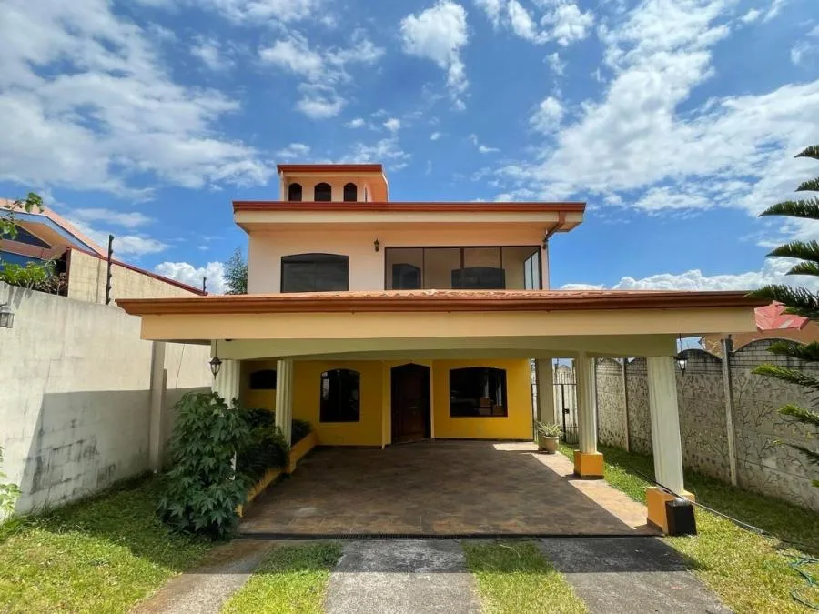 Casa en venta en San Rafael, Heredia. RAH 22-1969 - Venta en San Rafael