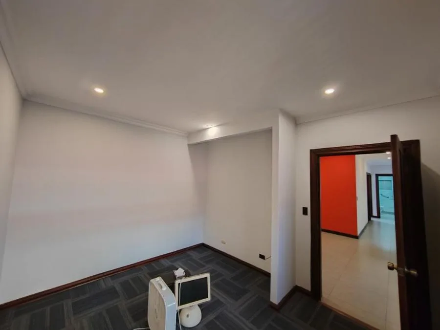 Hermosa casa en venta Lomas de Ayarco MLS 24-1101 - Venta en Lomas de Ayarco — photo 2