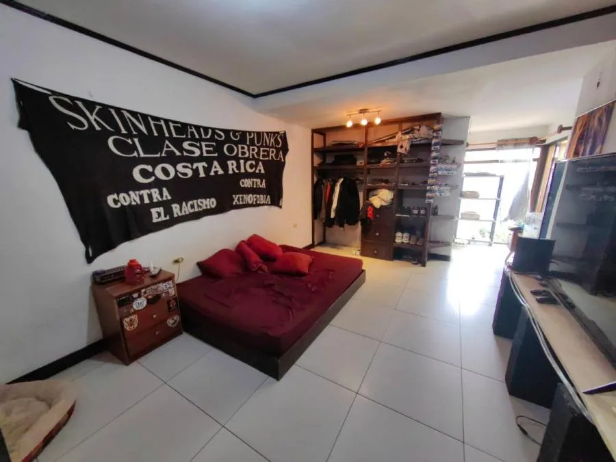 Venta de casa con apartamento en Los Colegios de Moravia - Venta en Moravia — photo 3