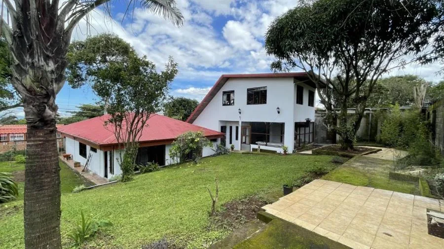 Casa en venta en Desamparados, Alajuela. RAH 23-2312 - Venta en Alajuela