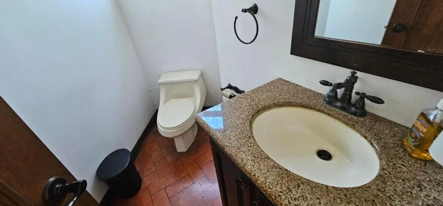 Venta de Casa en Barrio Escalante. RAH 26-576 - Venta en San José — photo 2
