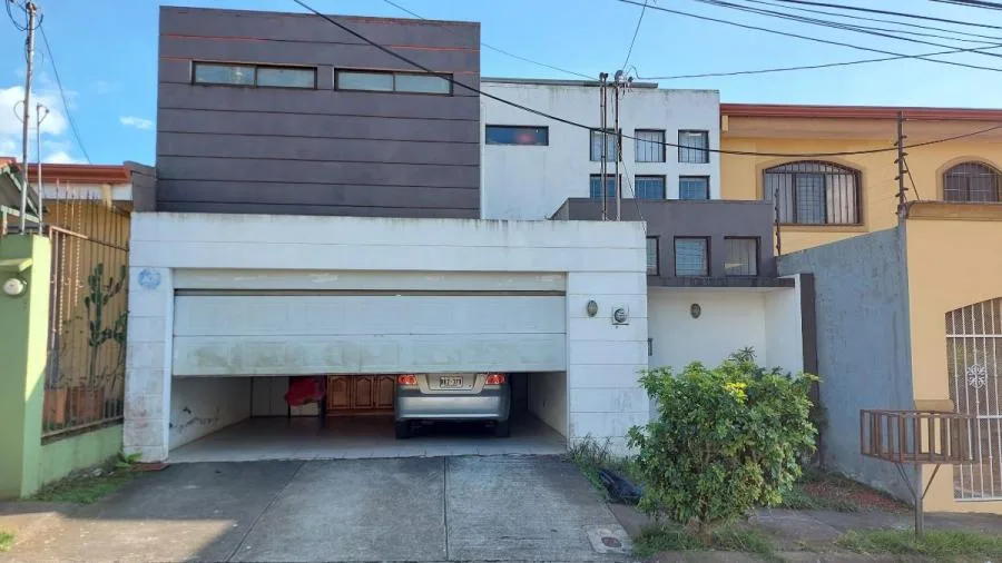 Venta de propiedad con amplio espacio en Moravia San Vicente, MLS #23-1665 Price: $175,500 - Venta en Moravia