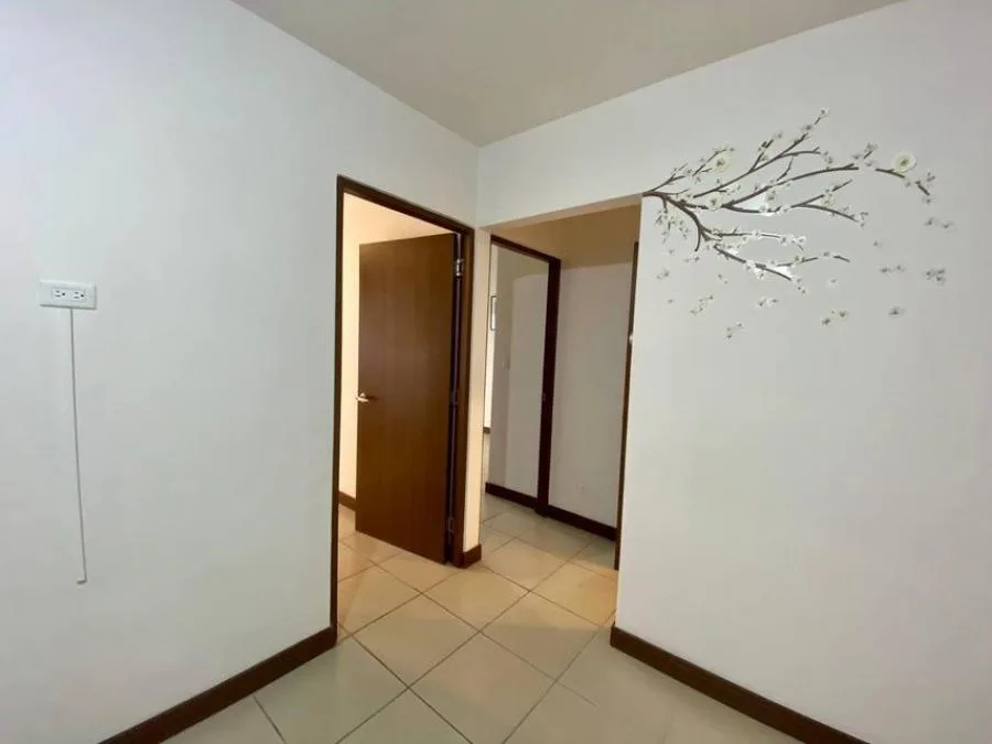 Apartamento en Venta en Tibás, San José. RAH 24-1182 - Venta en Tibás — photo 2