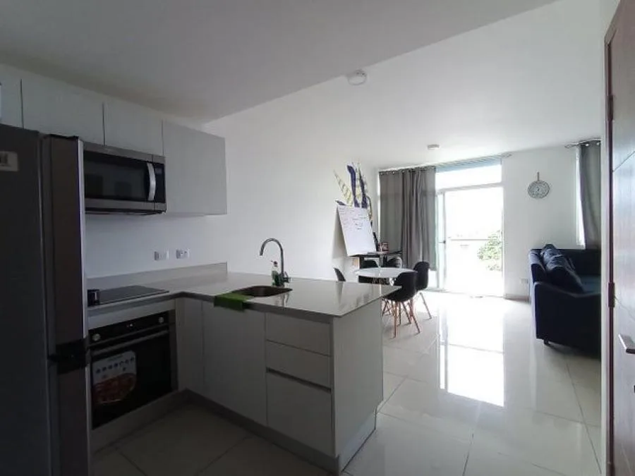 Venta de Apartamento en Tibás, San José. RAH 25-128 CA - Venta en Tibás — photo 2