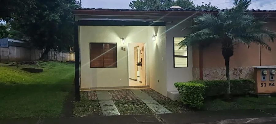 Venta de Casa en San Rafael de Alajuela. RAH 26-513 - Venta en San Rafael