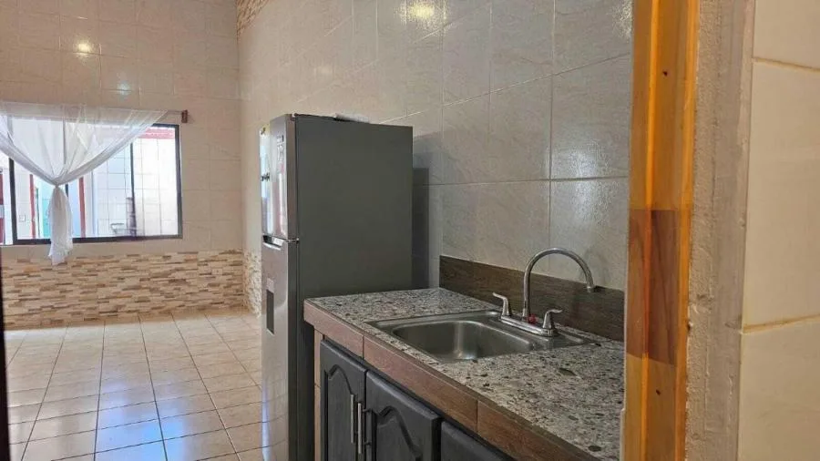 Venta de Casa en Goicoechea, San José. RAH 25-1586 - Venta en Goicoechea — photo 3