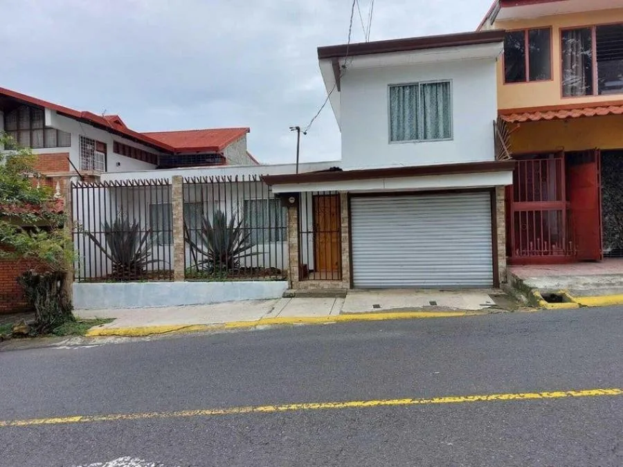 Casa en Venta en Heredia. RAH 24-28 - Venta en Heredia