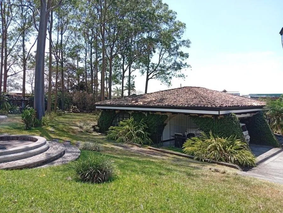 MLS-25-1499 LS ALQUILER HERMOSA CASA SANTA ANA SAN JOSE - Alquiler / Renta en Santa Ana