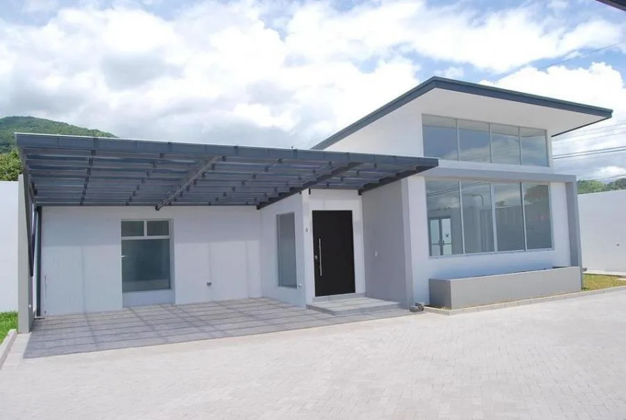 Alquiler de Casa en Santa Ana-Piedades. - Alquiler / Renta en Santa Ana
