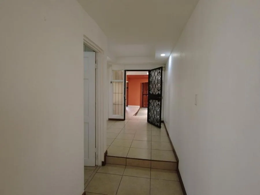 CASA EN VENTA EN SABANILLA, MONTES DE OCA RAH 231448  - Venta en Montes de Oca — photo 2