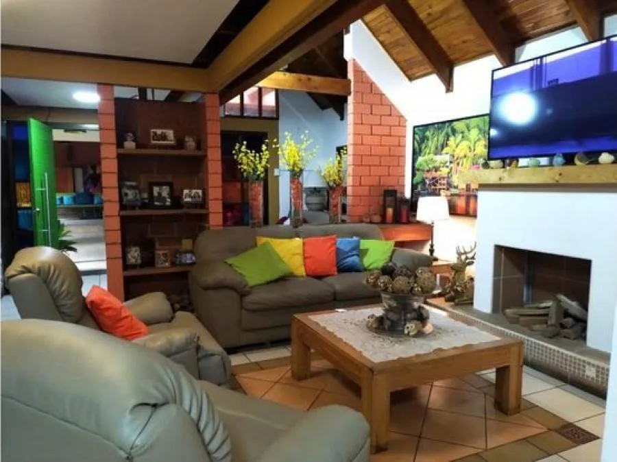 VENTA DE CASA, APTO Y LOCALES COMERCIALES, SAN JOSE, GOICOECHEA, ALTO DE GUADALUPE - Venta en Goicoechea — photo 3
