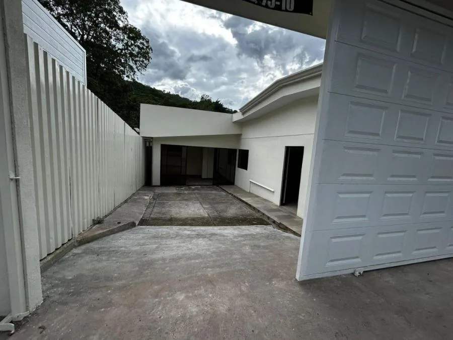 CASA EN VENTA EN SANTA ANA, cod: CTL MLS #26-360 - Venta en Santa Ana