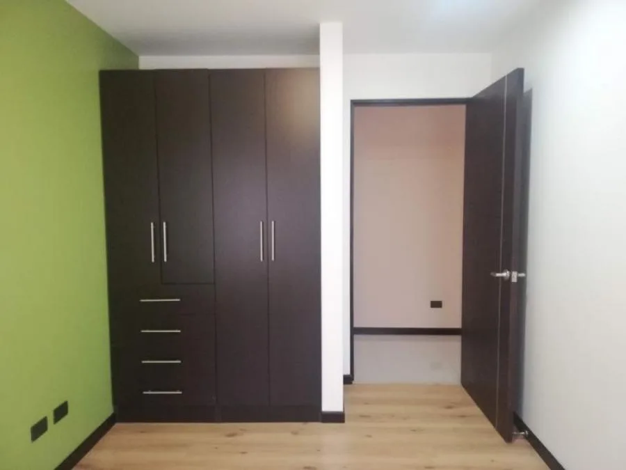 Venta de Apartamento en Uruca, San José. - Venta en Uruca — photo 3