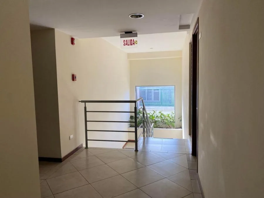 Alquiler de Apartamento Tipo Estudio en San Pedro, Montes de Oca.  - Alquiler / Renta en Montes de Oca — photo 3