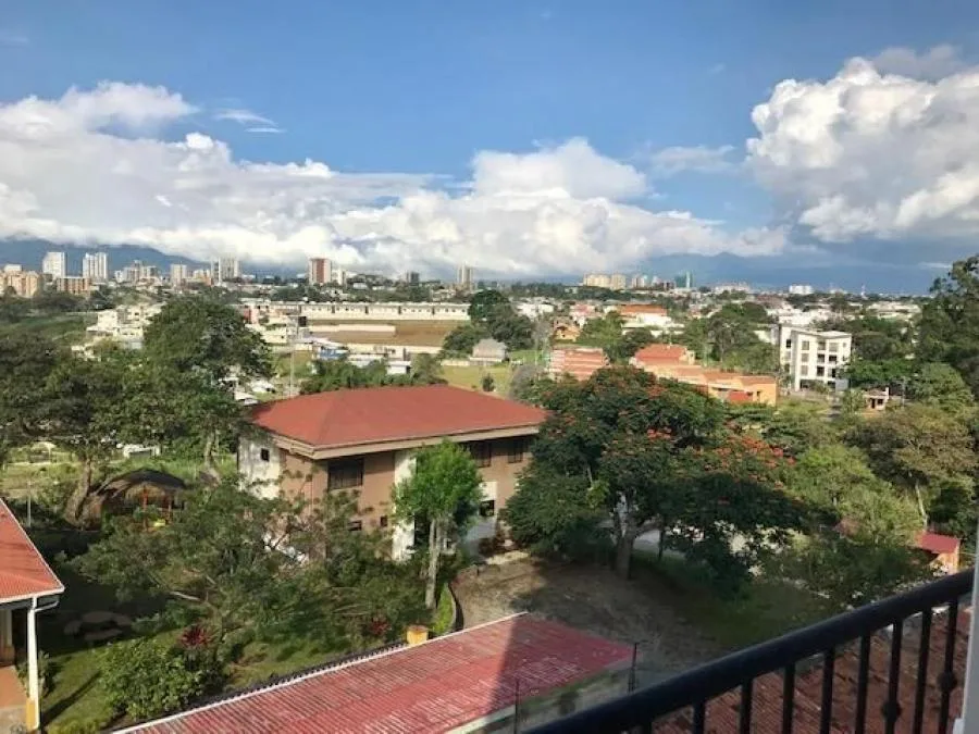 Apartamento en Venta en Escazú, San José. RAH 23-2741 - Venta en Escazú