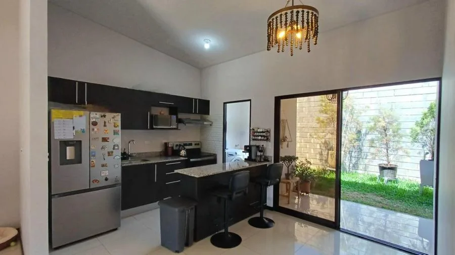 SE VENDE CASA EN CONDOMINIO EN HEREDIA PBR - Venta en Ulloa