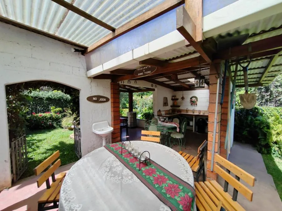 Venta de Casa con amplia zona verde en Sabanilla.  - Venta en Montes de Oca — photo 4