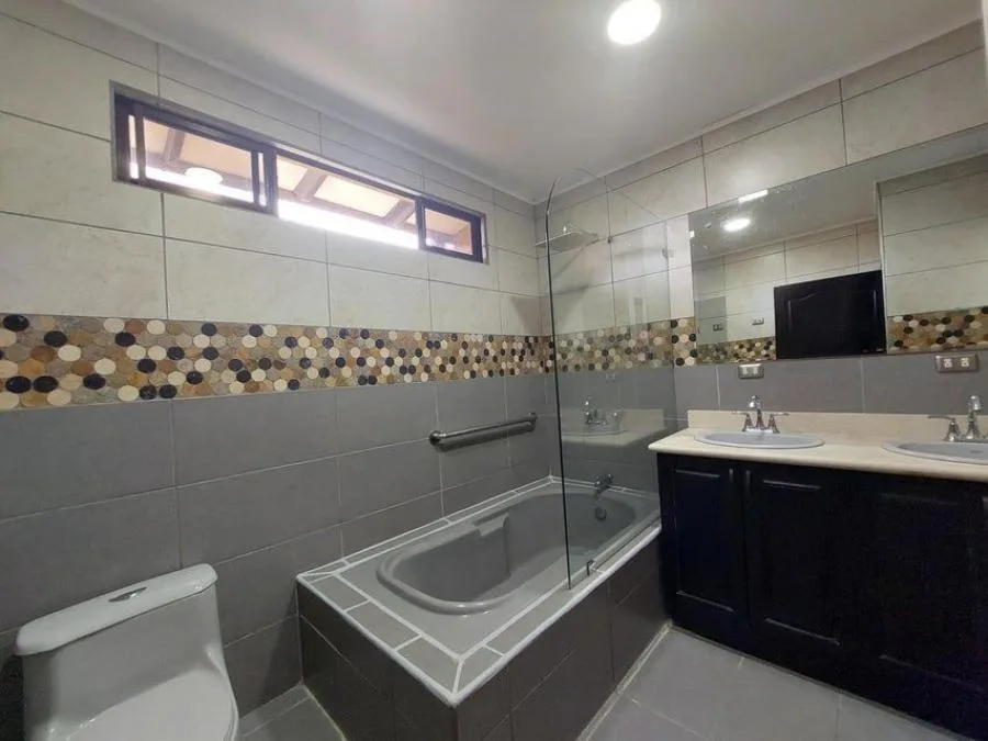 MLS-25-1242 LS VENTA CASA SAN RAFAEL SAN JOSE - Venta en Montes de Oca — photo 4