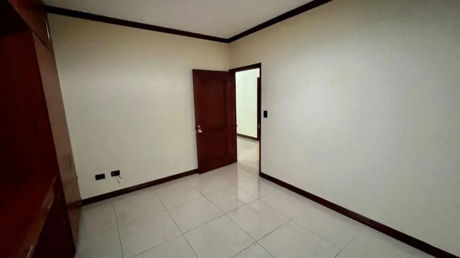 Casa en Venta en Santo Domingo, Heredia. RAH 24-1000 - Venta en Santo Domingo — photo 2