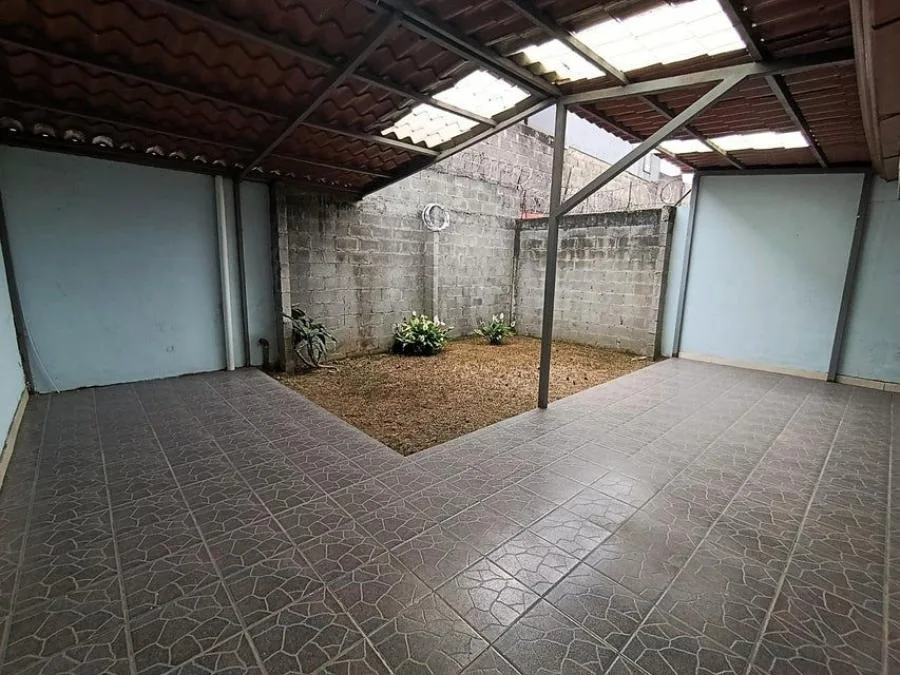 Venta de  hermosa casa ubicada en Goicoechea Ipis 26-1174 - Venta en Curridabat