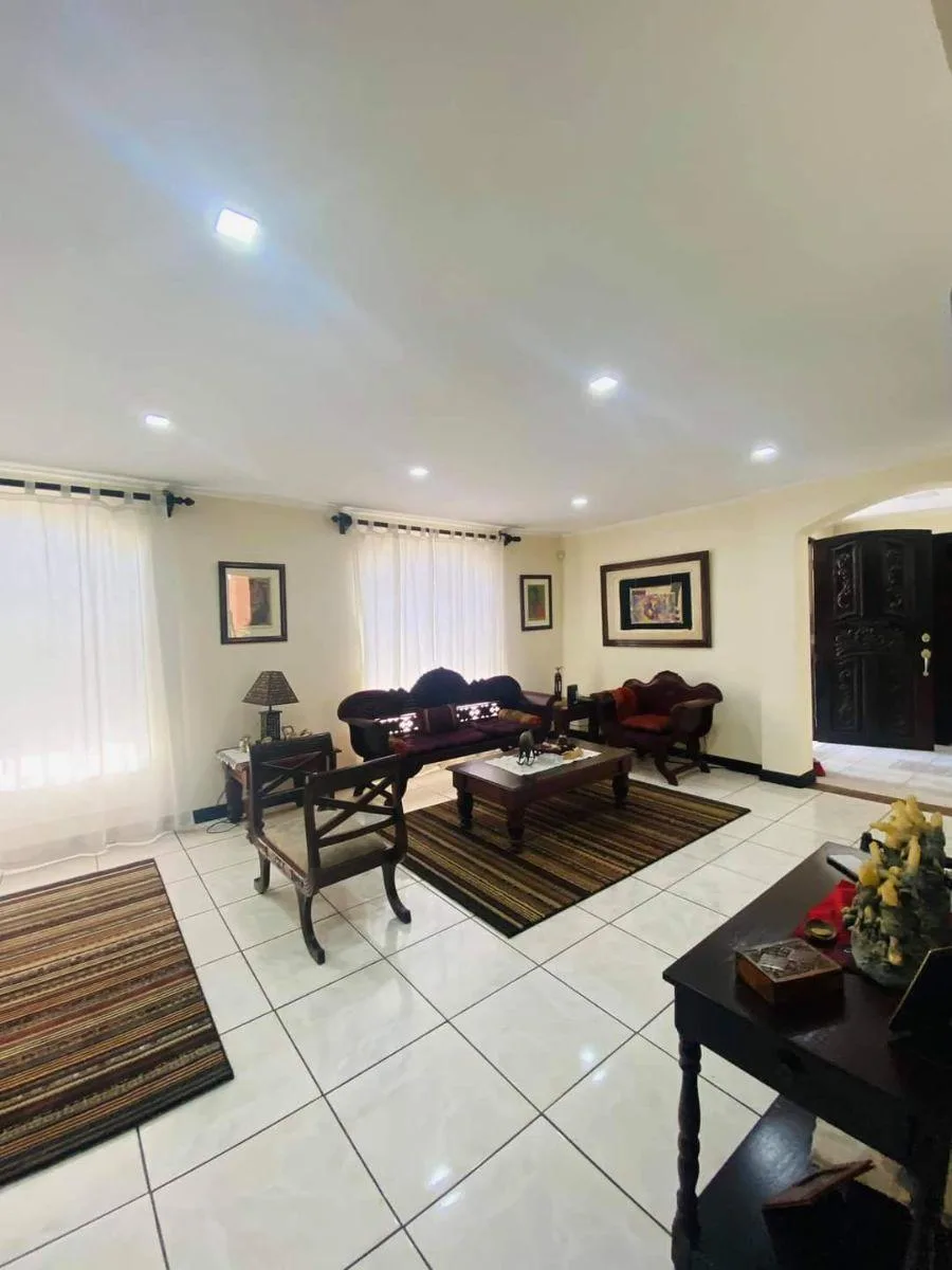 VENTA DE CASA DE LUJO EN ROHRMOSER - Venta en Rohrmoser